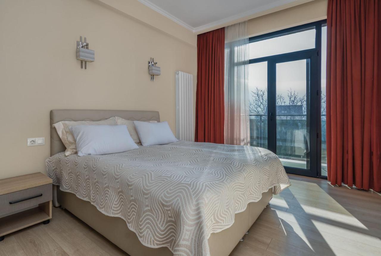 Hotel Alexandria Saguramo Extérieur photo