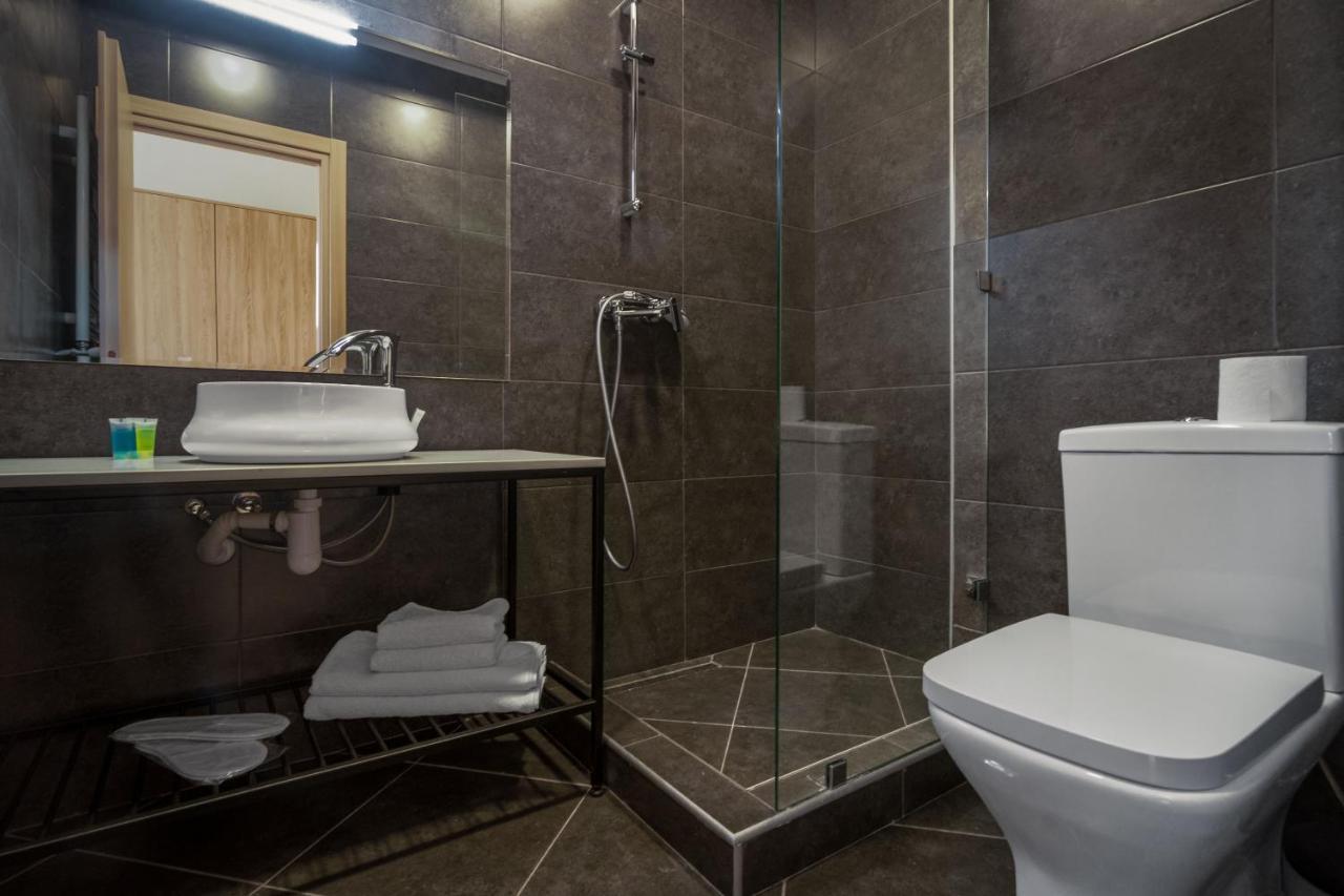 Hotel Alexandria Saguramo Extérieur photo