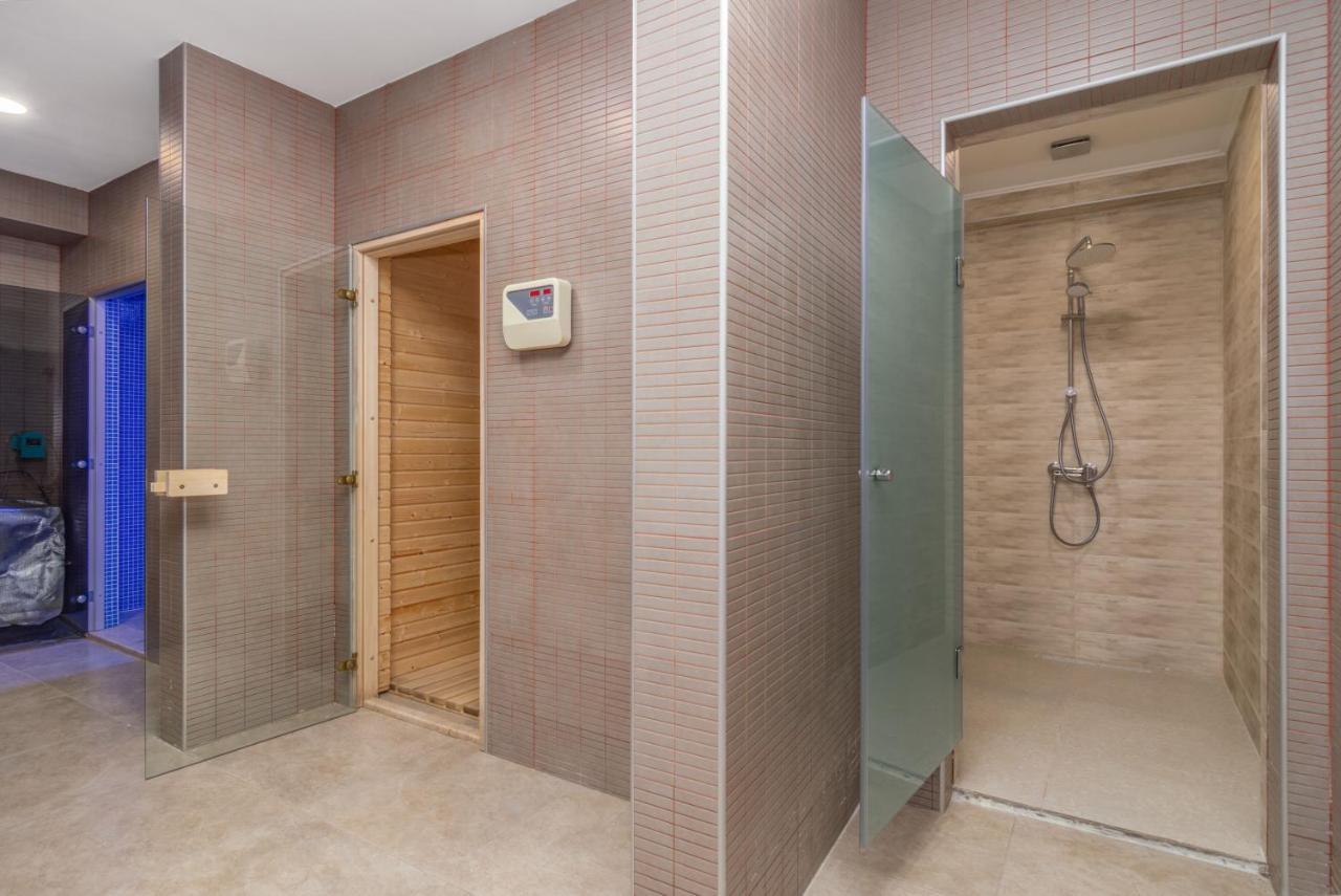 Hotel Alexandria Saguramo Extérieur photo